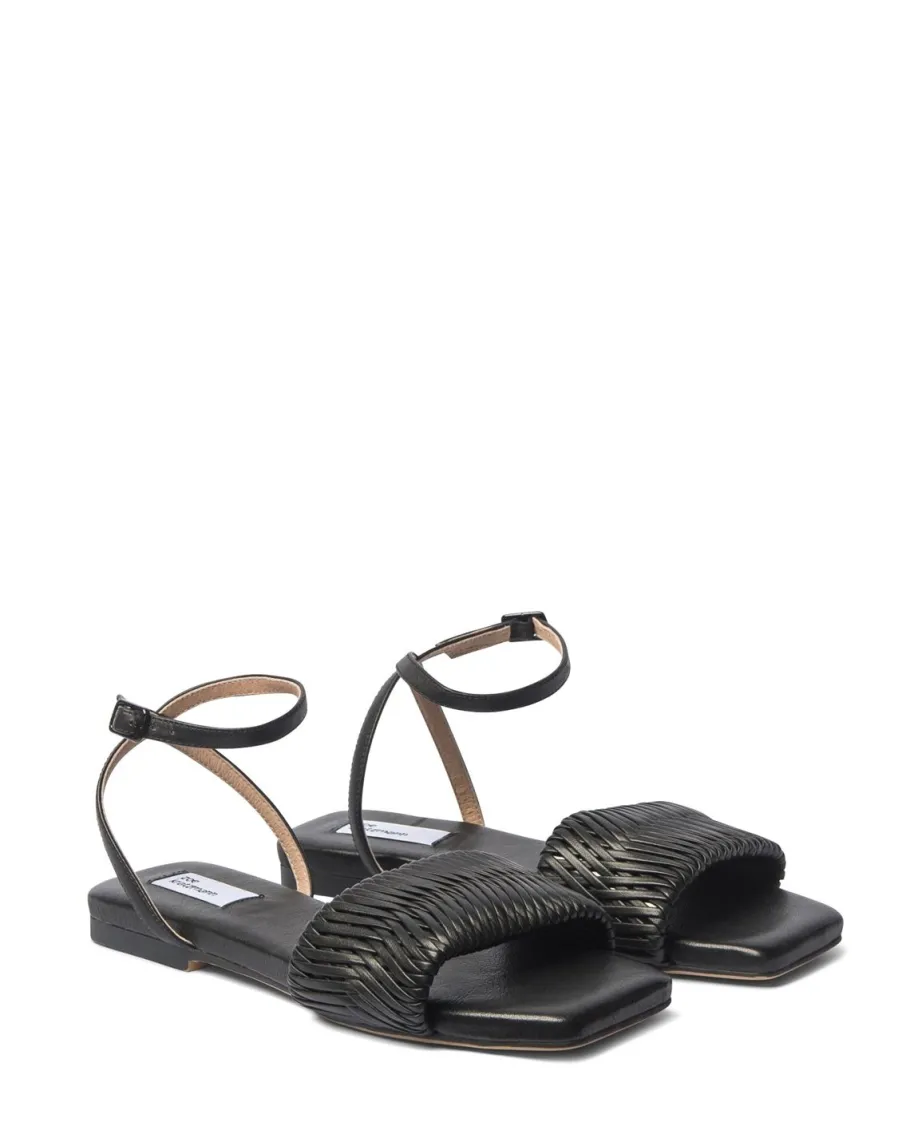 Assemble Sandal-Black|zoe kratzmann New